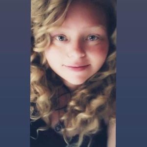 Meet your Posher, Elena